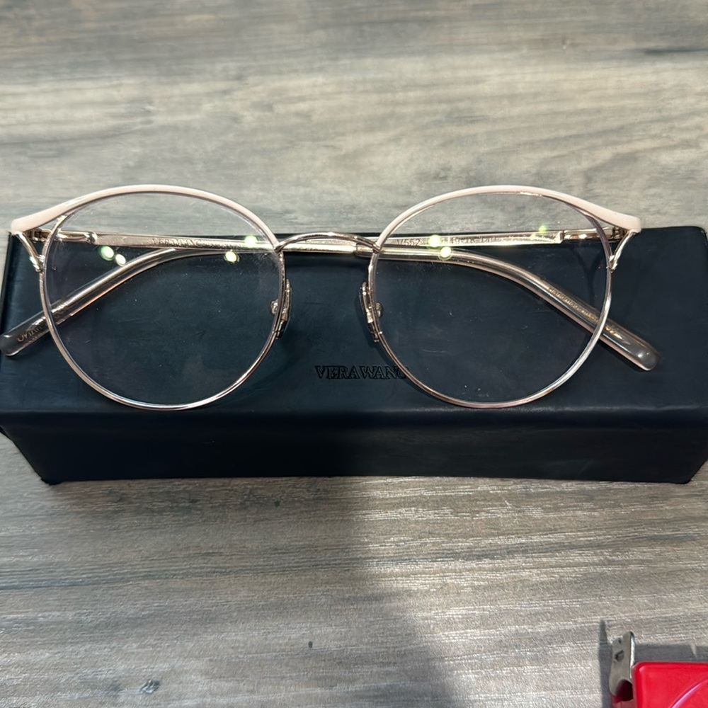 Vera wang used eye glass Frame. -rose gold